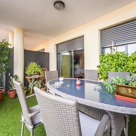 Awesome In Moncofa With Kitchenette Moncofar